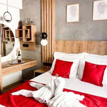 Magdalena Suite 1,0 Ираклио Екстериор снимка